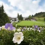 In Hinterbichl Near Bus 公寓 罗伊特